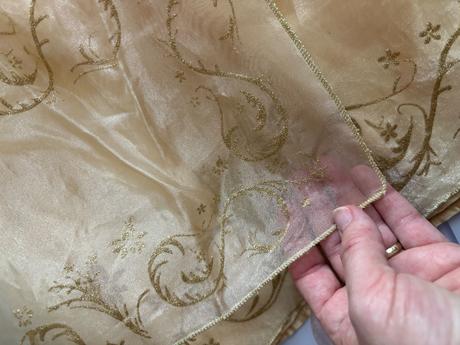 An10/ kostym kráska bell - v.3 roky,