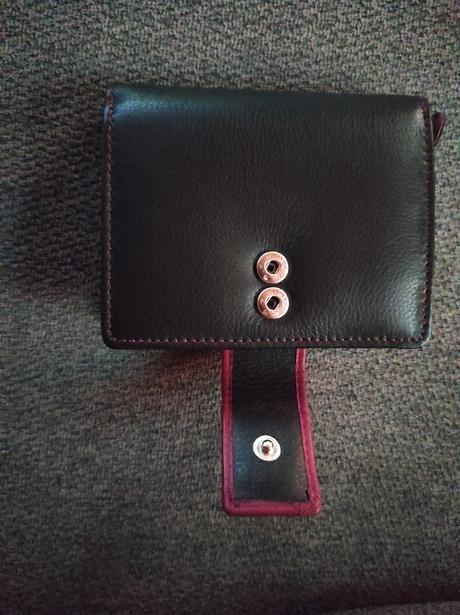 Dámská peněženka, 