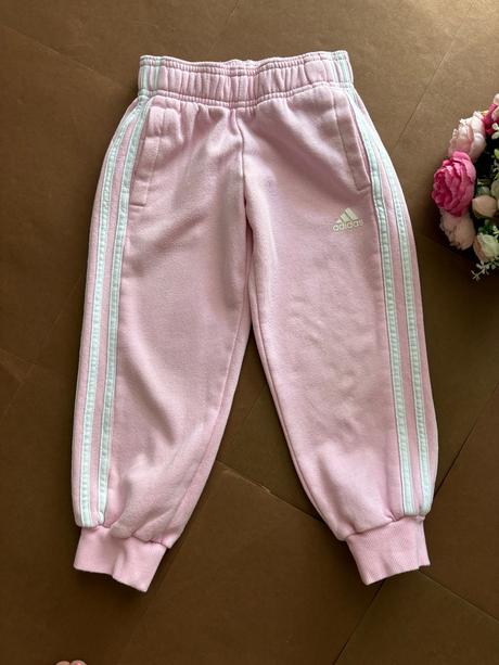 K1/ tepláky adidas - v.4/5 let, adidas,110