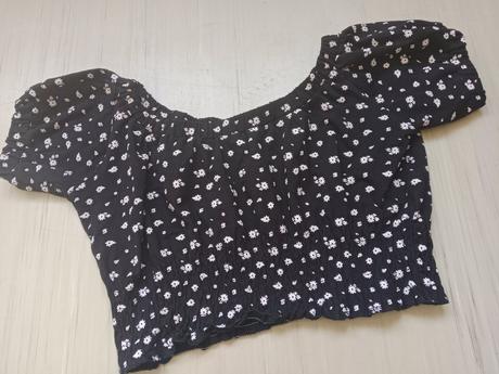 Crop top vel.xs, sinsay,xs