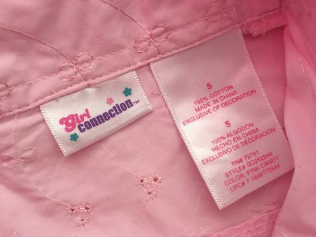 Košile s uzlíčkem, 104