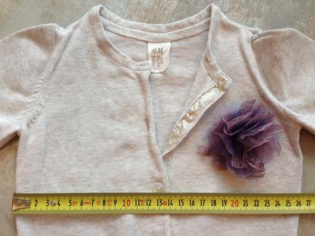 Šedý svetřík s ozdobnou sponou hm 9-12 měs., 80 cm, h&m,80