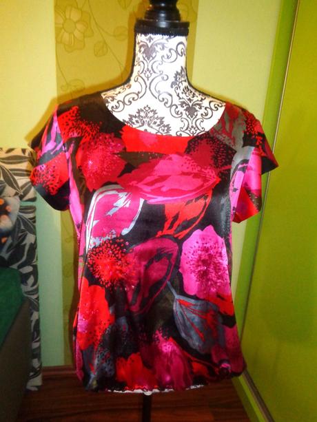 Výrazná halenka do gumy, next,42