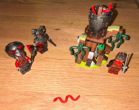 Lego ninjago 70621 the vermillion attack,