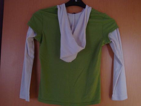 Triko s kapucí - světle zeleno-bílé, vel. 158, 158