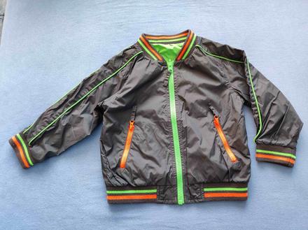 Chlapecká větrovka vel. 92/98 top stav, 92