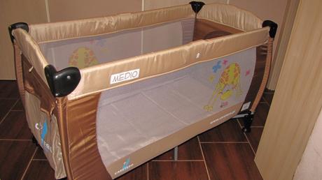 Cestovní postýlka caretero medio - hnědá, 65,120