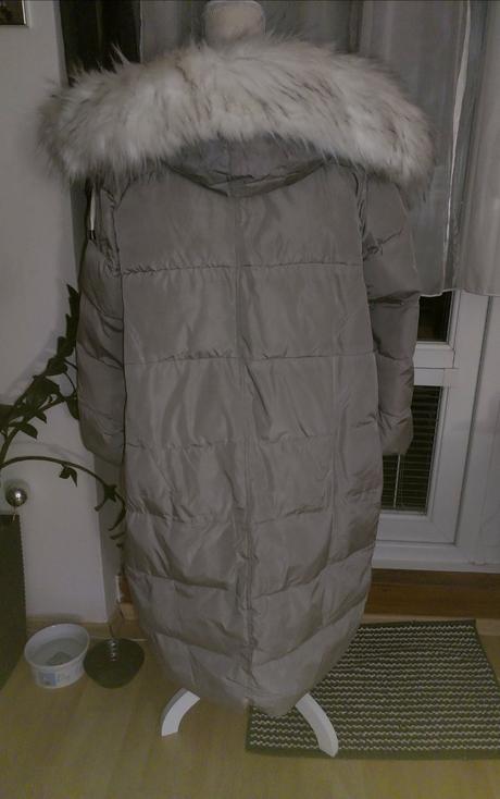 Luxusní péřový kabát vel l-xl, l