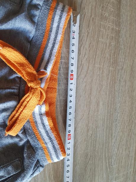 Tepláky značky lusa, vel. 86/92., 86