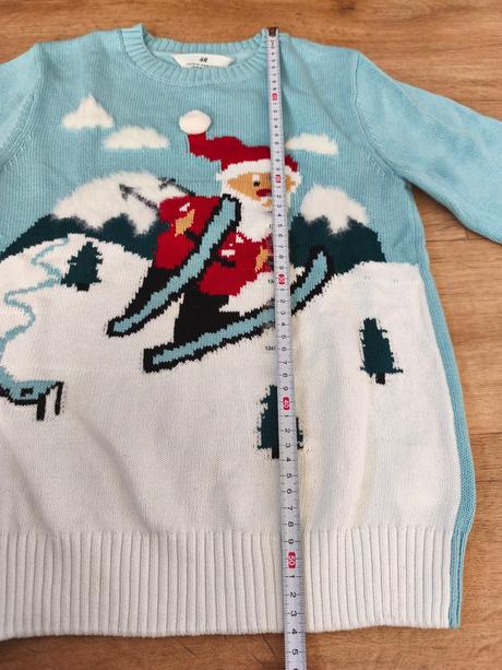 Vánoční svetr santa na lyžích, 134