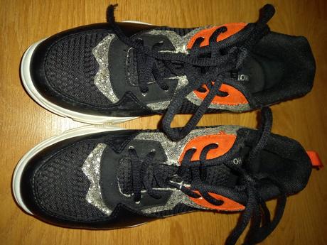 Vycházková obuv hot soles, 37