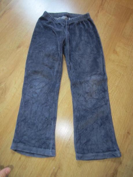 Samewtové tepláky , 110