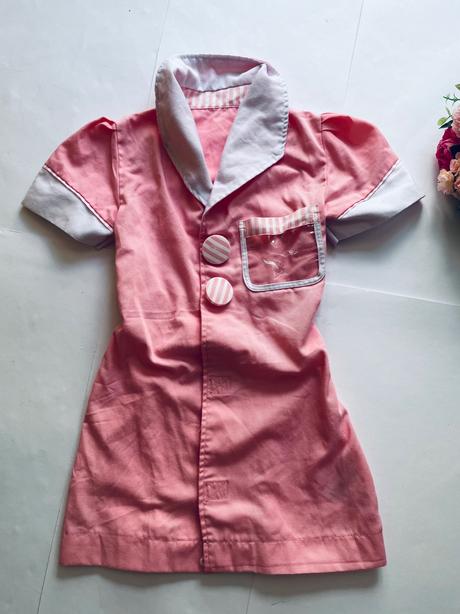 An11/ kostým servírka - v.cca 6/7 let, 