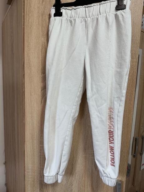 Tepláky, primark,146