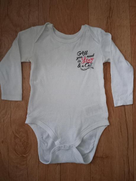 Bílé body velikost 92, lupilu,80