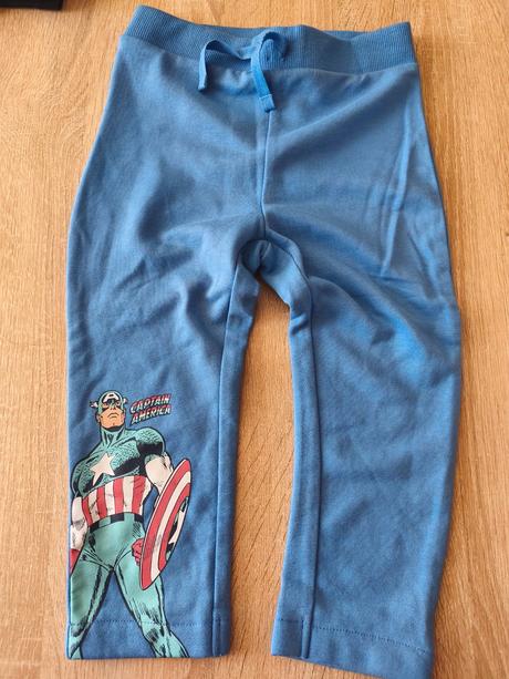 Chlapecké tepláčky, primark,92