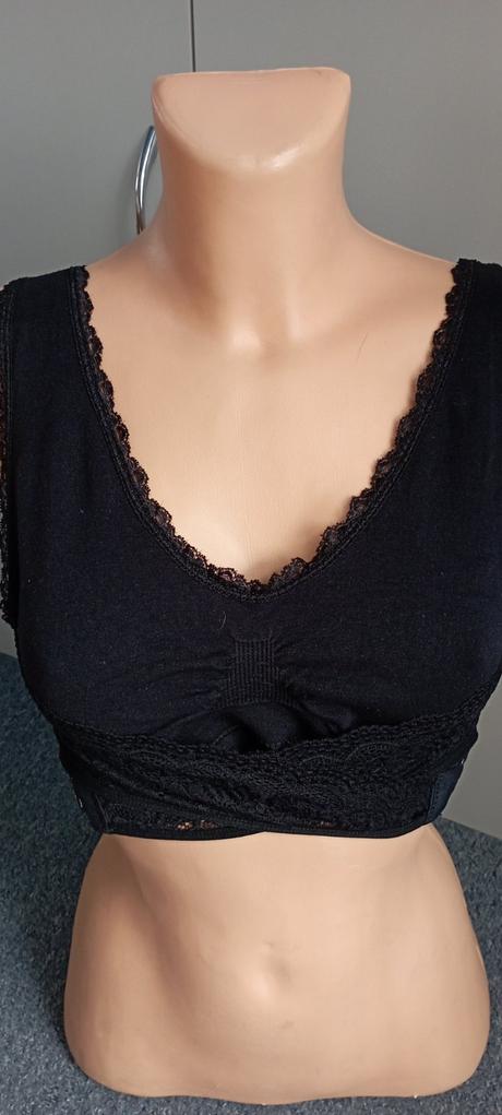 Podprsenka s krajkou vel."75b i 75c", 75b