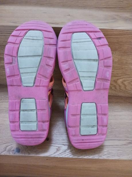 Sandálky č.33, lotto,33