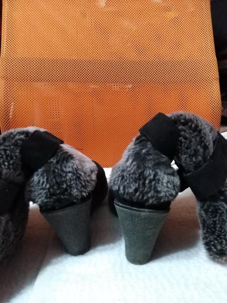 Kozačky s kožešinou černé, 37