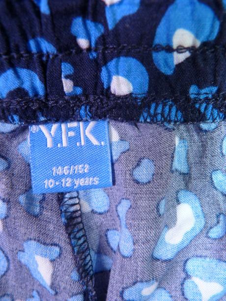 Lehounké kraťase vel. 146/152, 146