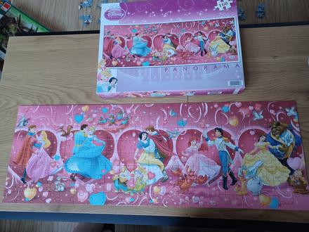 Puzzle disney princezny panorama, 