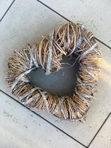 Dekorace - maxi srdce z proutí, 