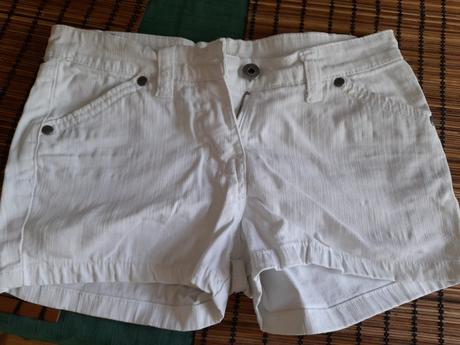 Šortky, trenky bílé pro holku 146, 146