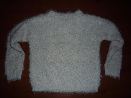 Chlupatý svetr s lesklým srdíčkem vel. 146/152, river island,146