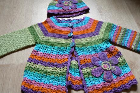 Háčkovaný kompletek, 92