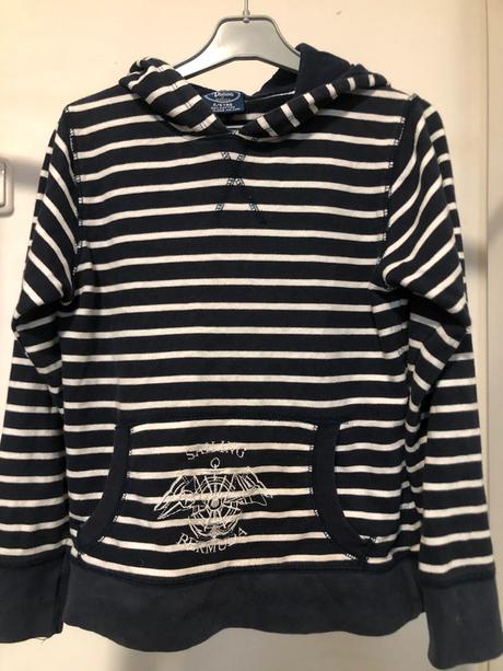 Bílomodrá mikina s kapucí, 134