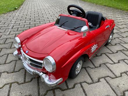 Elektrické auto pro děti / elektroauto mercedes,