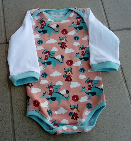 Body vel. 62/68, 62 / 68