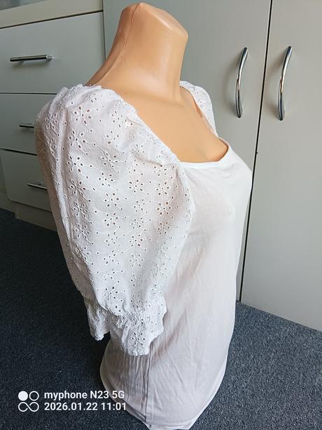 Tričko zn."bodyflirt" vel."40/42", 40