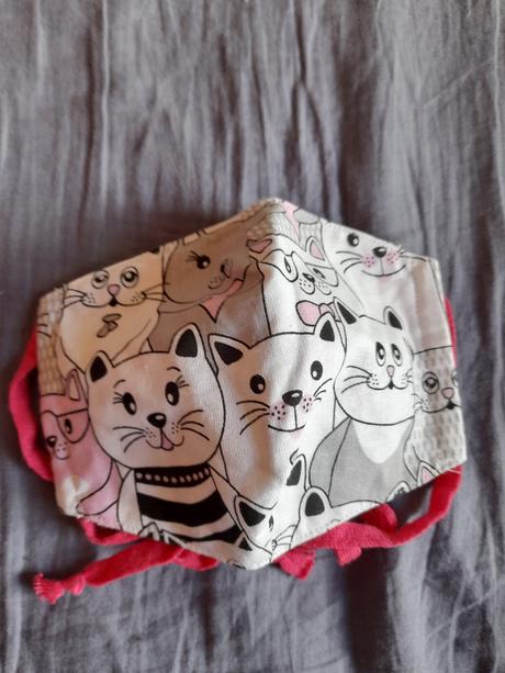 Rouška látková kočičky a tic toc, 