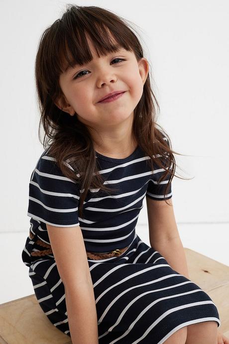 Proužkované šaty h&m s páskem vel. 122/128, h&m,122 / 128