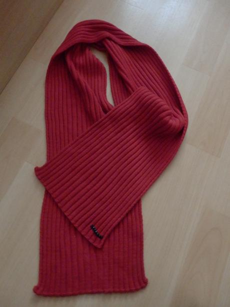 Šála - zn. sisley, sisley