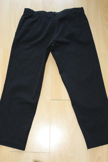 Dámské 3/4 černé letní kalhoty, vel. xs, xs