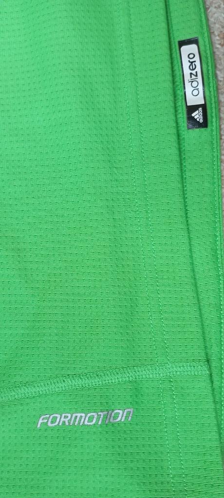 Tílko zn."adidas" vel."m" oblékne i větší vel, adidas,m