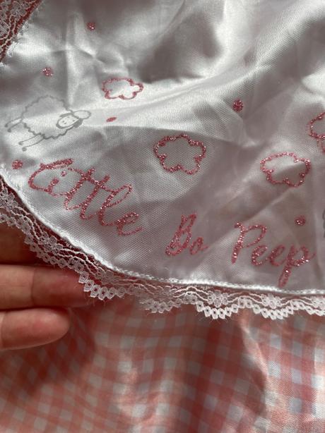 St3/ kostým děvečka - v.5/6 let, 