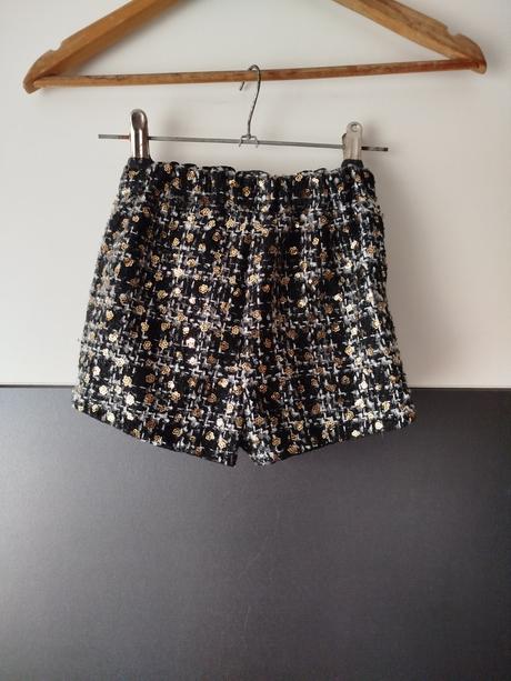 Sukně/kraťasy zn. nutmeg vel.104, nutmeg,104