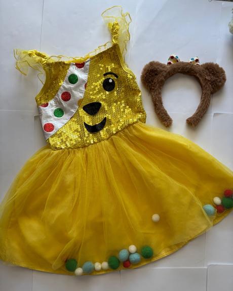 An7/ kostým šaty - v.5/6 let, 