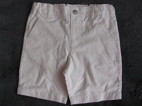 Béžové tenké šortky s jemným proužkem, primark,104