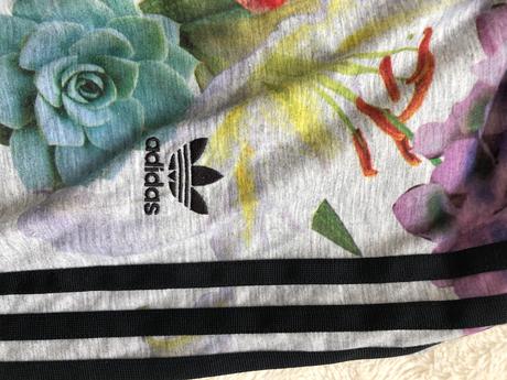 Adidas 34 sede leginy s květovaným vzorem, adidas,34