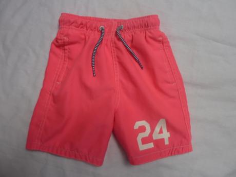 Kraťasy vel. 98, f&f,98