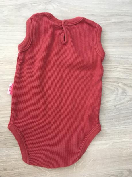 Vínové body s motýlkem, 62