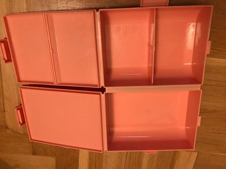 Box, krabička na svačinu kvítek,