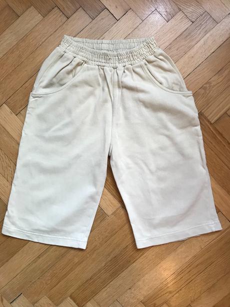 Bermudy šortky kraťasy, 128