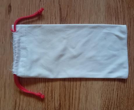 Latkový obal na sluneční bryle,