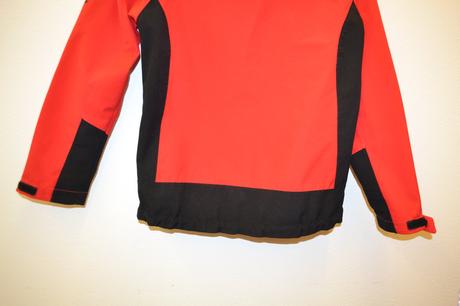 Softshellová bunda zn.epister top stav, 134