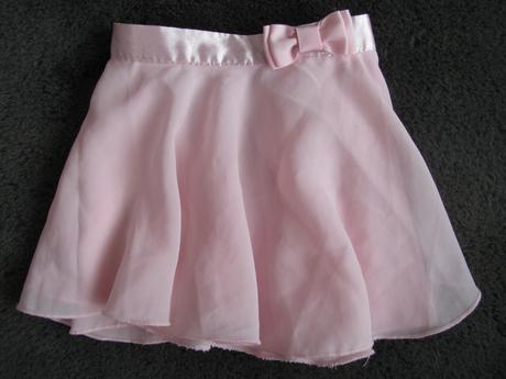 Krásná růžová tylová sukně s mašlí, tu,92